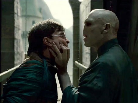 Harry Potter és a halál ereklyéi képek az első részből 001
