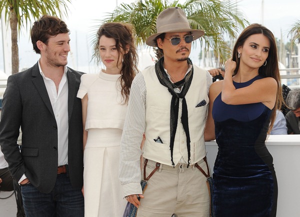 113843795BG012_Pirates_of_t