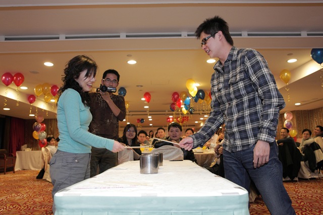 [Year-End_Party_089[2].jpg]