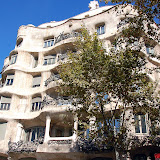La Pedrera (Casa Milla) -->