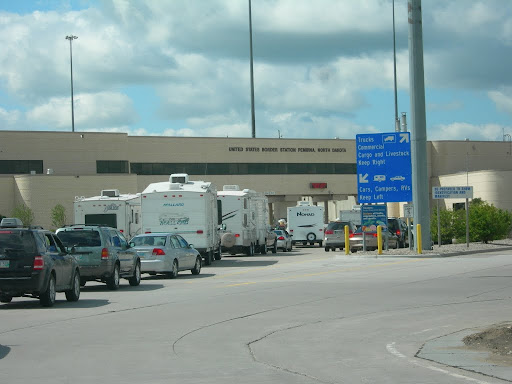 Pembina,%20ND%20Border%20Crossing.JPG
