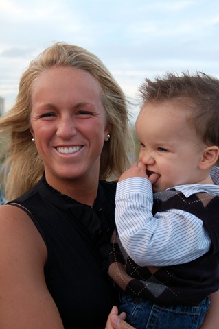 [family beach portraits-7[3].jpg]