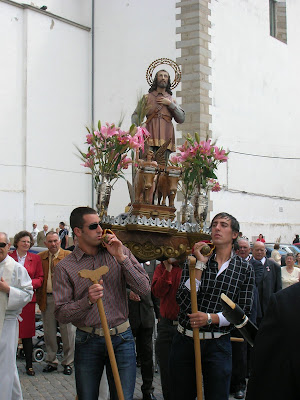 La imagen de S.Isidro Labrador en procesión en Pozoblanco. Foto: Pozoblanco News, las noticias y la actualidad de Pozoblanco * www.pozoblanconews.blogspot.com