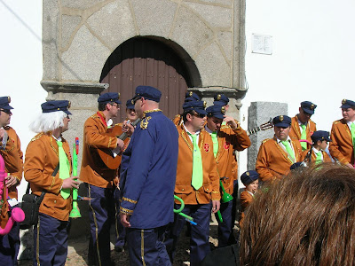 La chirigota del 2009 'Aromas de la banda'. Uno de sus integrantes, Willy, será el pregonero de carnaval 2010. Foto: Pozoblanco News, las noticias y la actualidad de Pozoblanco * www.pozoblanconews.blogspot.com