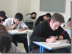 Writing Exams, av ccarlstead på Flickr, CC-by lisen.