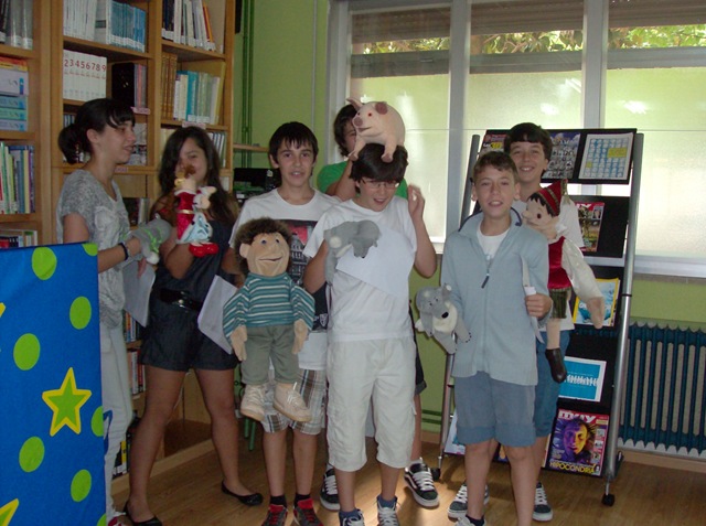[maio 2011 monicreques thelma puppets workshop 002[2].jpg]