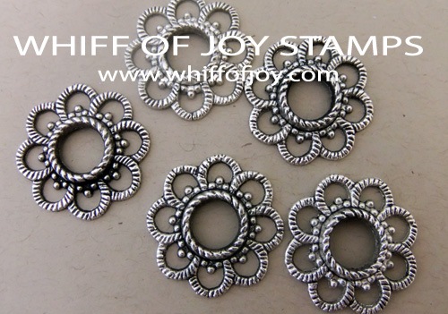 [C35_LargeFlowerCentral3.jpg]