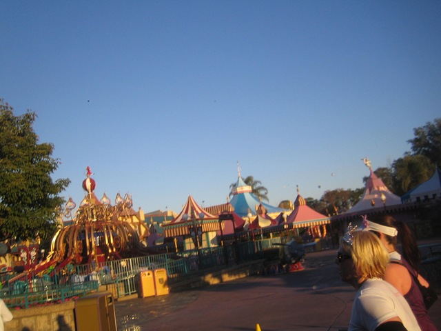 [disney 189[1].jpg]