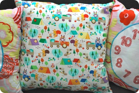 clockpillowgiveaway3