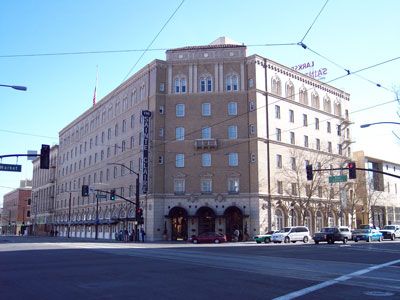 Hotel in Claire City