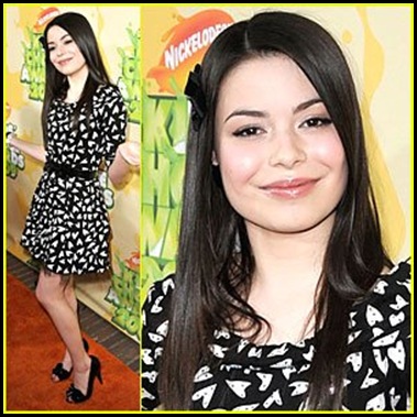 miranda-cosgrove-2009-kids-choice-awards