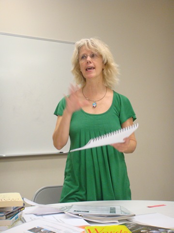 [DSC00145 Lorilyn Roberts - cropped[3].jpg]