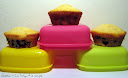 Muffins al profumo di amaretto con gocce di cioccolato Muffins al profumo di amaretto con gocce di cioccolato