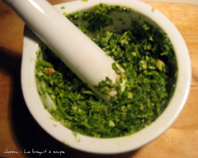 Pesto di rucola e noci Pesto di rucola e noci