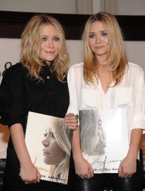 Olsen_Twins_Book_Signing_NY285x374.JPG