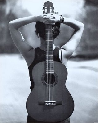 [MULHER+VIOLÃO[2].jpg]