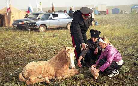 Ikuru Kuwajima, the 2010 leader of Fujifilm Distinctions Awards