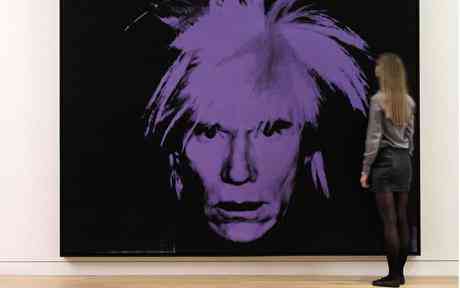 Rare Warhol self mural approaching to sell for �10 million