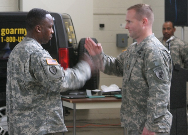 [Army-Pic[3].jpg]