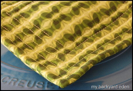 Potholder with decorative stitching Potholder with decorative stitching