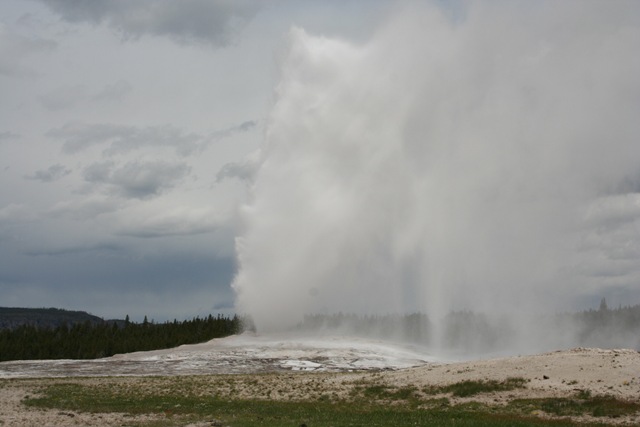 [yellowstone 251[2].jpg]