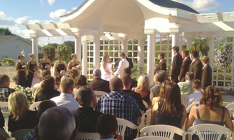 detroit wedding disc jockey