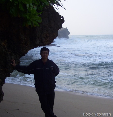 [Far South Rock[19].jpg]