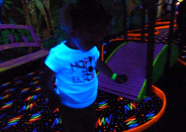 [Uncle Mike, Aunt Christine + Nicole at Bounce Magic (12)[2].jpg]