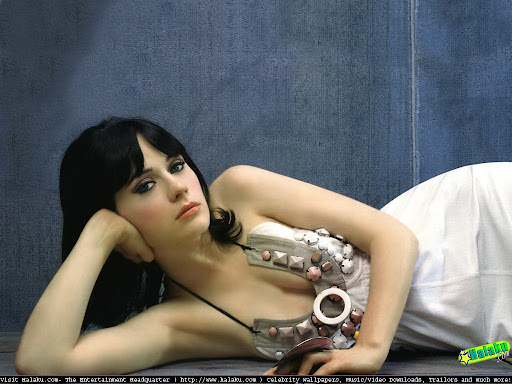 Zooey Deschanel 1024x768 sexy wallpapers