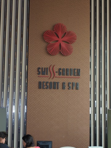 [P8222492[2].jpg]