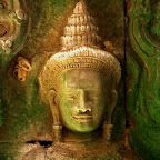 Preah Khan devata of darkness 21 Preah Khan Khmer Temple Goddesses   Devata of Darkness