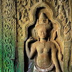 Preah Khan devata of darkness 13 Preah Khan Khmer Temple Goddesses   Devata of Darkness