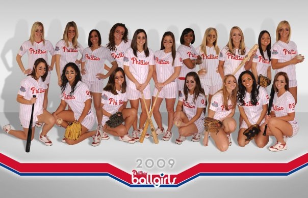 [2009 Phillies ballgirls[3].jpg]