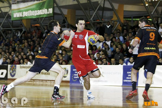 SZKC_NB_036.JPG