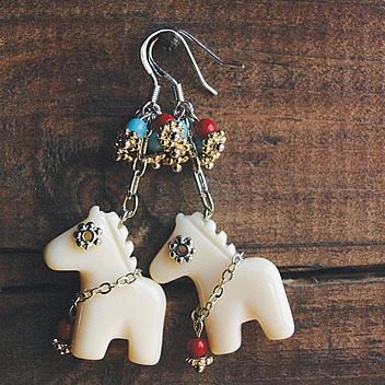 palomino_earrings_lg