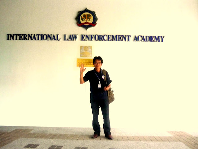  Giới Thiệu