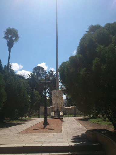 Plaza Martín Miguel de Guemes
