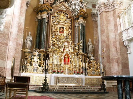 altar1