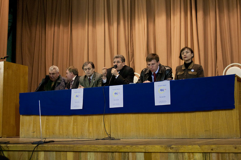 Dorin_US_4_800px.jpg
