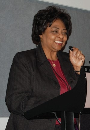 [Shirley Sherrod[2].jpg]