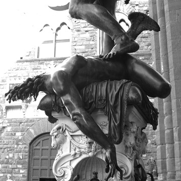 Benvenuto_Cellini-Perseus_With_the_Head_of_Medusa_-_A_detail-Loggia_dei_Lanzi