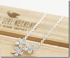 flower shiny necklace