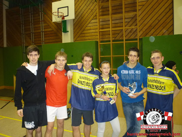 Puchberger Hallenfußball-Juxturnier (1), 19.3.2011, Puchberg am Schneeberg, 49.jpg