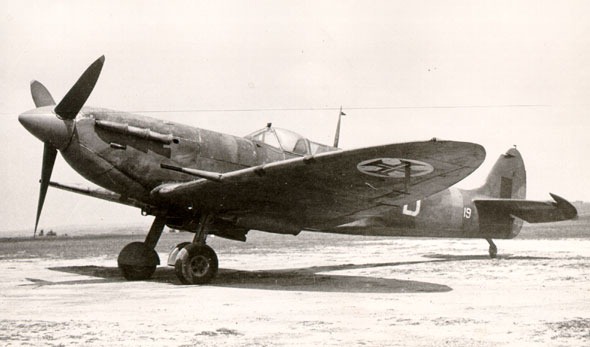 [1943 Supermarine Spitfire Vb.jpg]