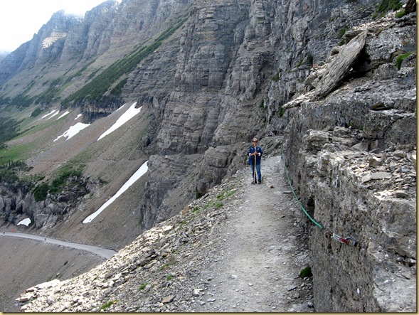 2010-07-28 -1- MT, Glacier National Park - Hiking Highline Trail 1017