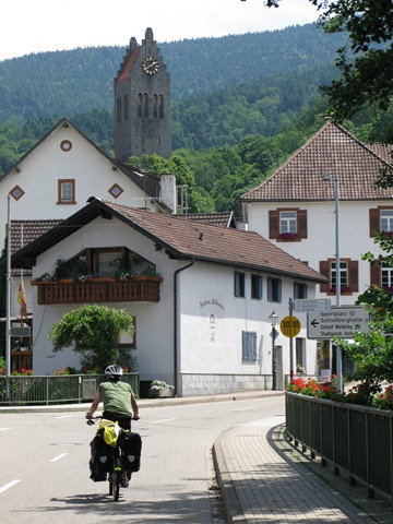 [IMG_36103.jpg]