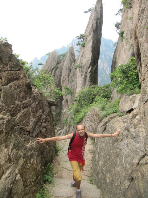 Climbing Huang Shan