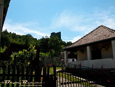 [holloko_20100724_G9_castle2[2].jpg]