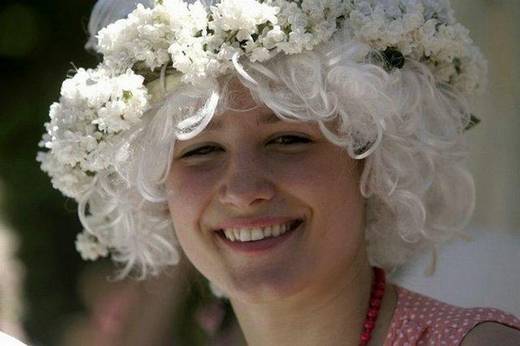 blonde_parade_9.jpg