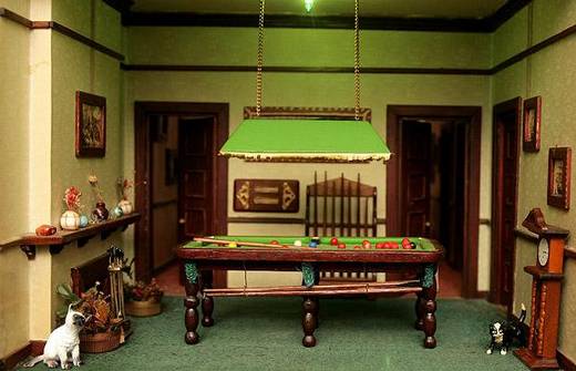 funny_doll_house_14.jpg